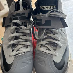 Lebron James Zoom Soldier6