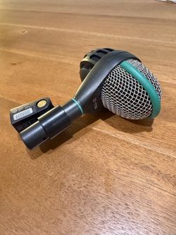 AKG D112 Mic