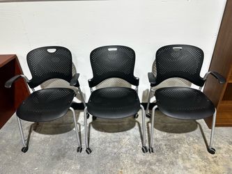 OFFICE/HOME CHAIRS WAITING AREAS CHAIRS