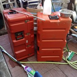 Pelican Hard Case With Foam Padding
For Sale: Large Pelican Hard Case with Foam Padding

Protect your gear with this robust Pelican hard case! This la