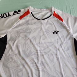 Badminton Tshirt Men SMALL/Women MEDIUM