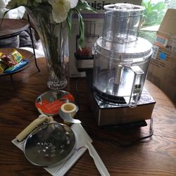 A+ Cuisinart 14 Cup Food Processor, NEW IN BOX With 3 Blades And Spatula Ready For Some Culinary Magic! 