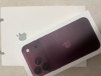 New 526GB Apple Pro Max in Brickell