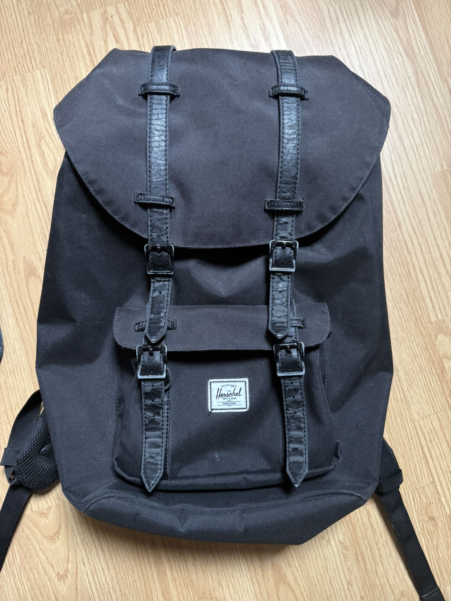 Used Herschel Bag