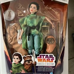 Endor Leia And Wicket Star Wars Forces Of Destiny Doll
