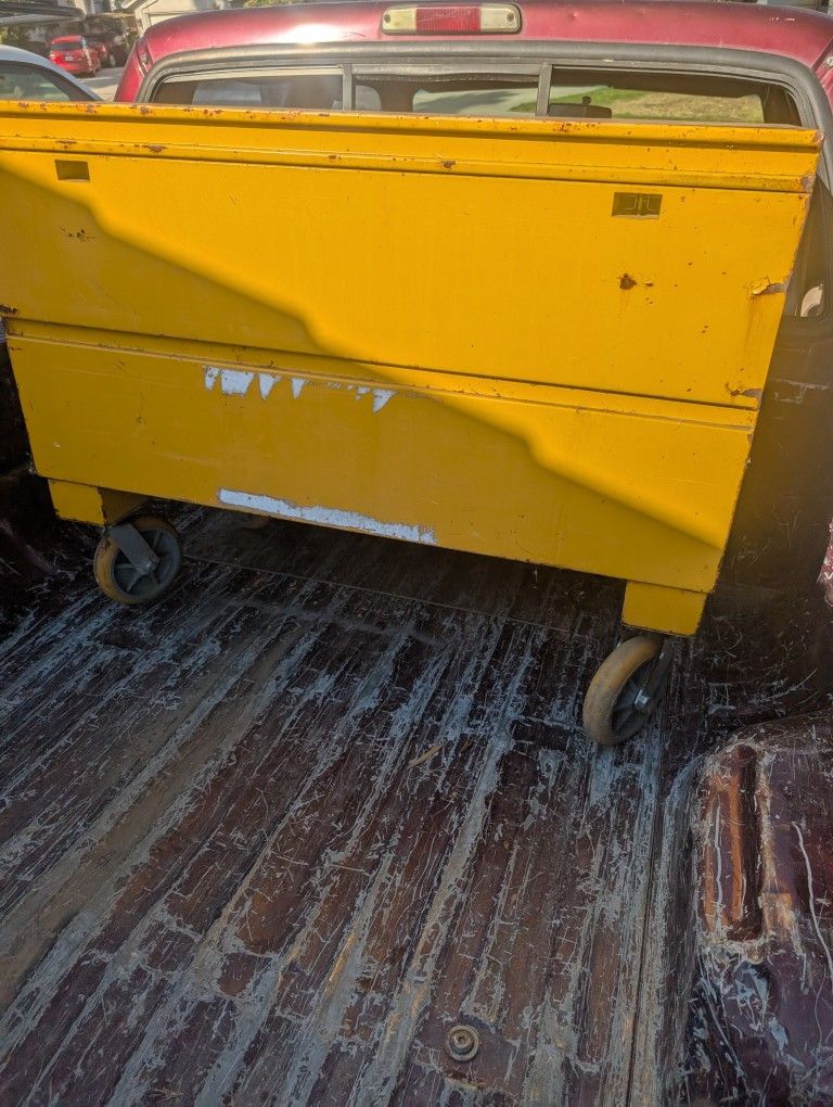 Job Box Toolbox Upgraded With Industrial Casters 