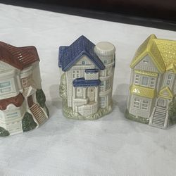 3 VTG TAKAHASHI PORCELAIN MINIATURE VICTORIAN HOUSE FIGURINE/ PIGGY BANK 4,5”