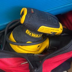 Dewalt Sander