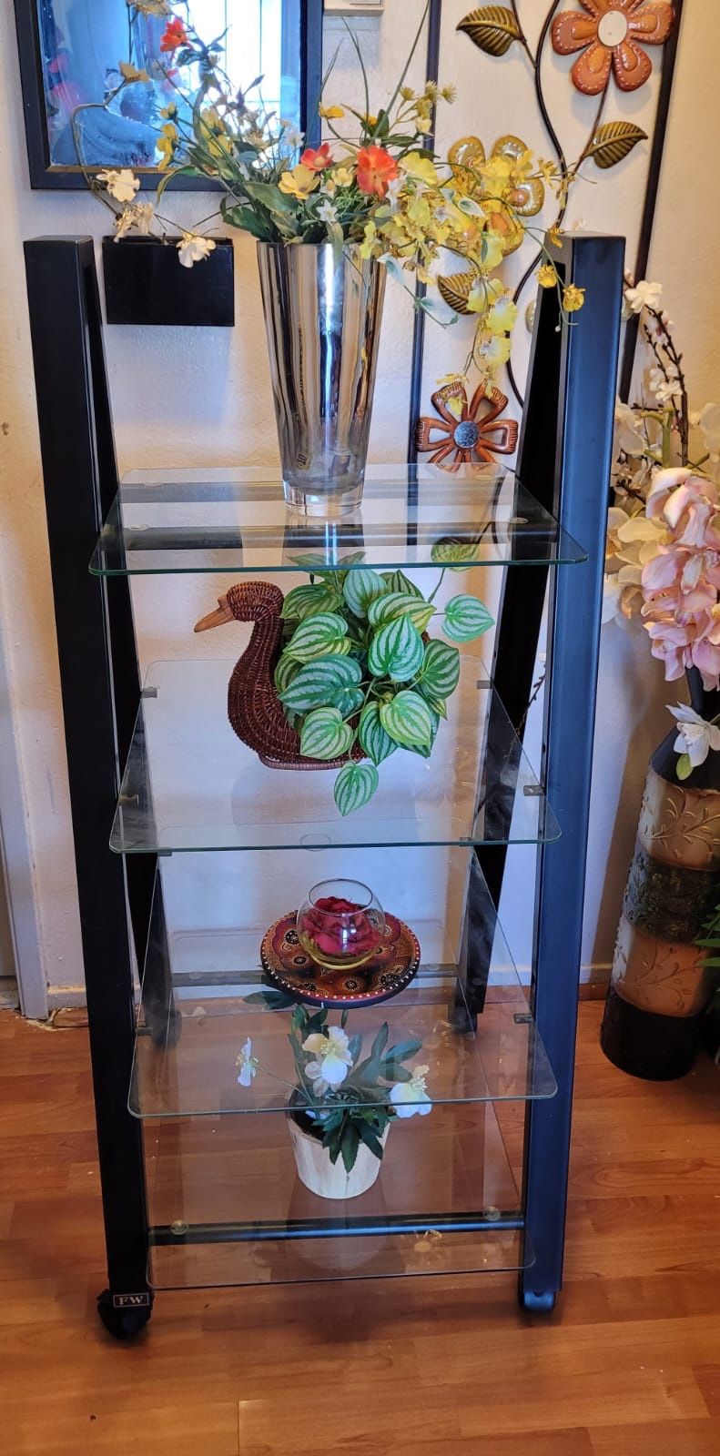 Glass/media Shelf /iron