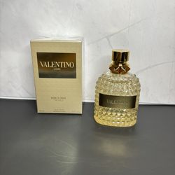 Valentino Born In Roma Uomo Gold Perfume