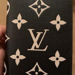Men’s Black LV Card Wallet