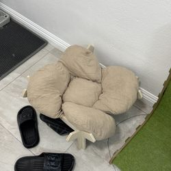 New Cat Bed/Sofa Wooden Raised Pet Sofa, with Fluffy Cushion, Indoor Raised Leisure Chair for Cats And Small Dogs, Cat Furniture, Modern Pet Furniture