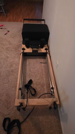 Pilates reformer machine