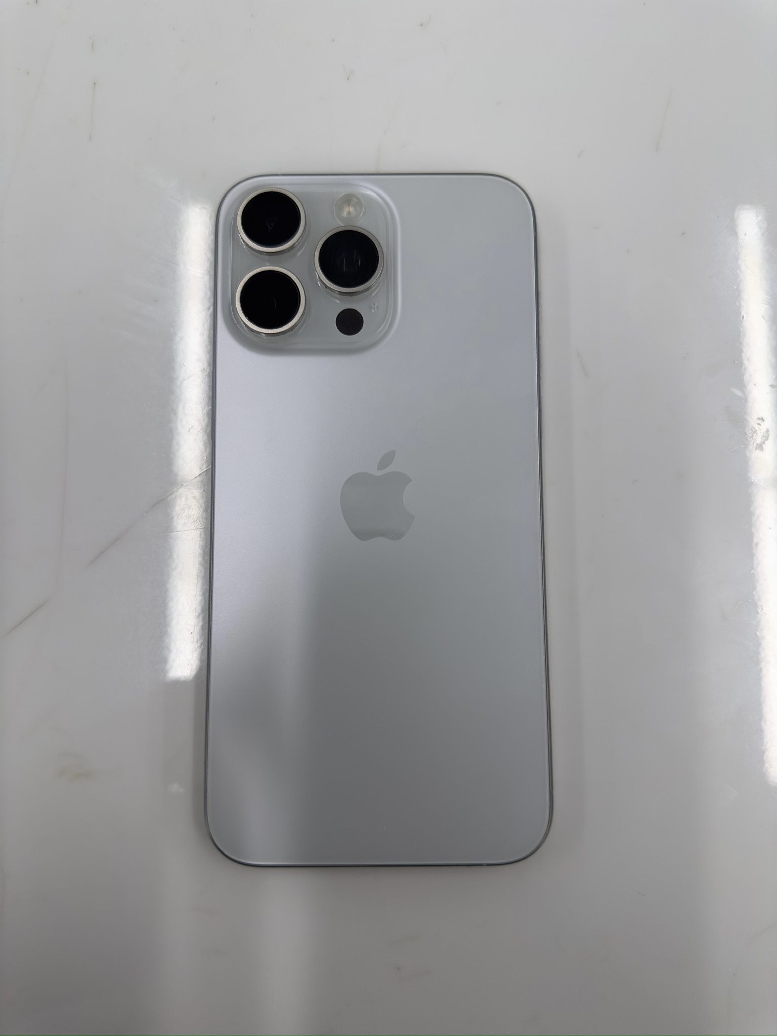 Titanium White iPhone 15 Pro Max 256GB Unlocked