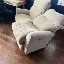 Lazy boy Electric Dual Recliner Loveseat