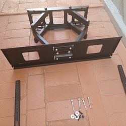 HEAVY DUTY WALL MOUNT 32" TO 80" TV