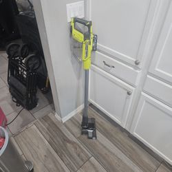 Ryobi Vacuum 