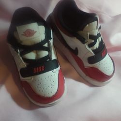 7T NIKE AIR JORDANS SLIP ONS