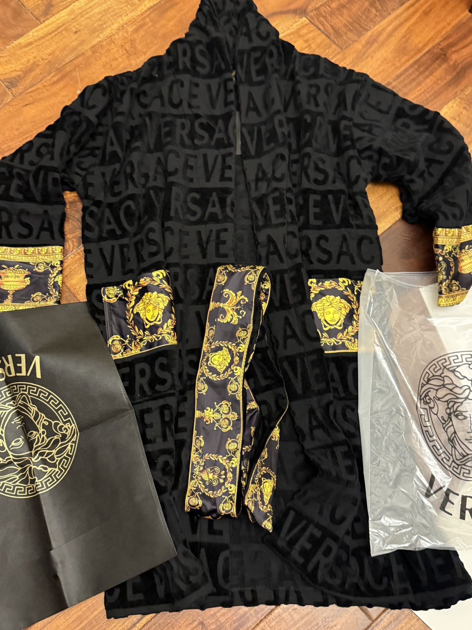 Robe π Size M/L/XL Perfect Gift π πππ