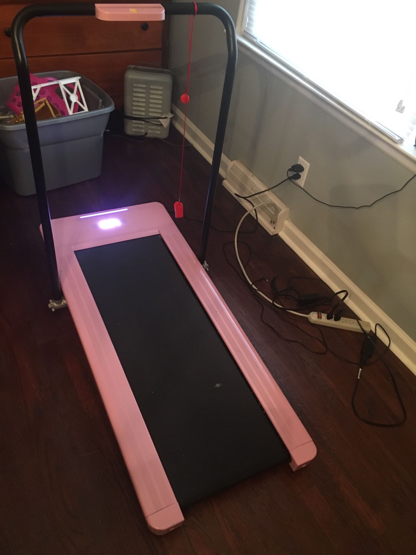 Treadmill/walker
