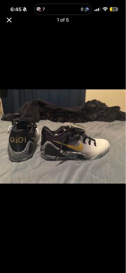 Kobe 9 mambacita size 8.5 men