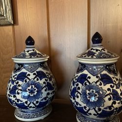 two ceramic ginger jars 