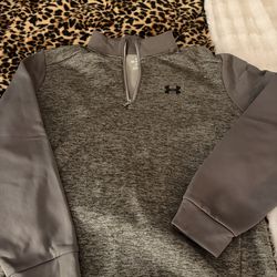 Grey quarter zip