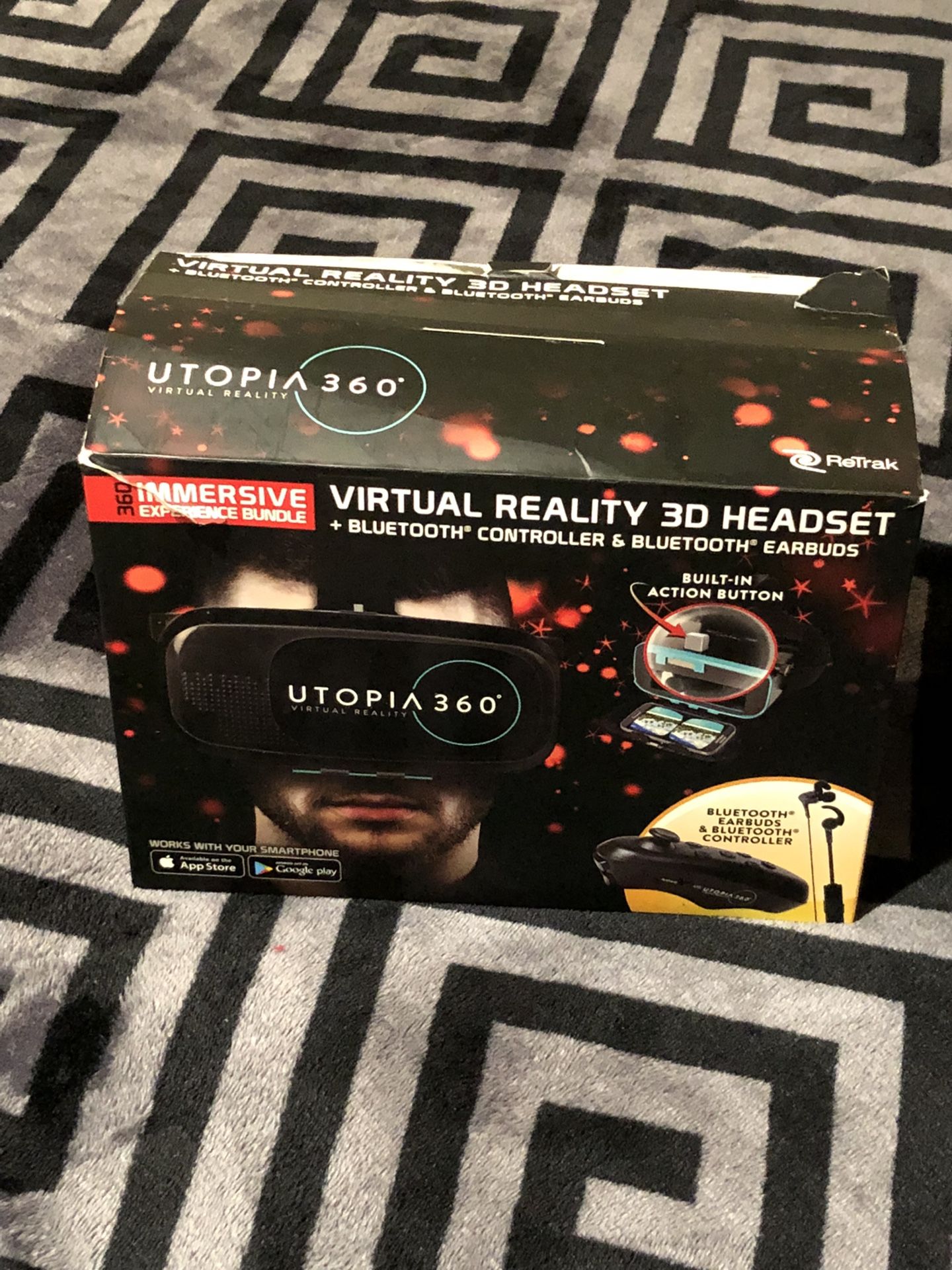Utopia 360 VR headset 