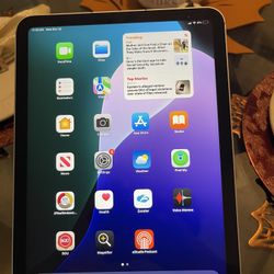 📱 Apple iPad 10th Generation – 64GB – Silver (Verizon)