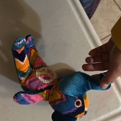Elephant 