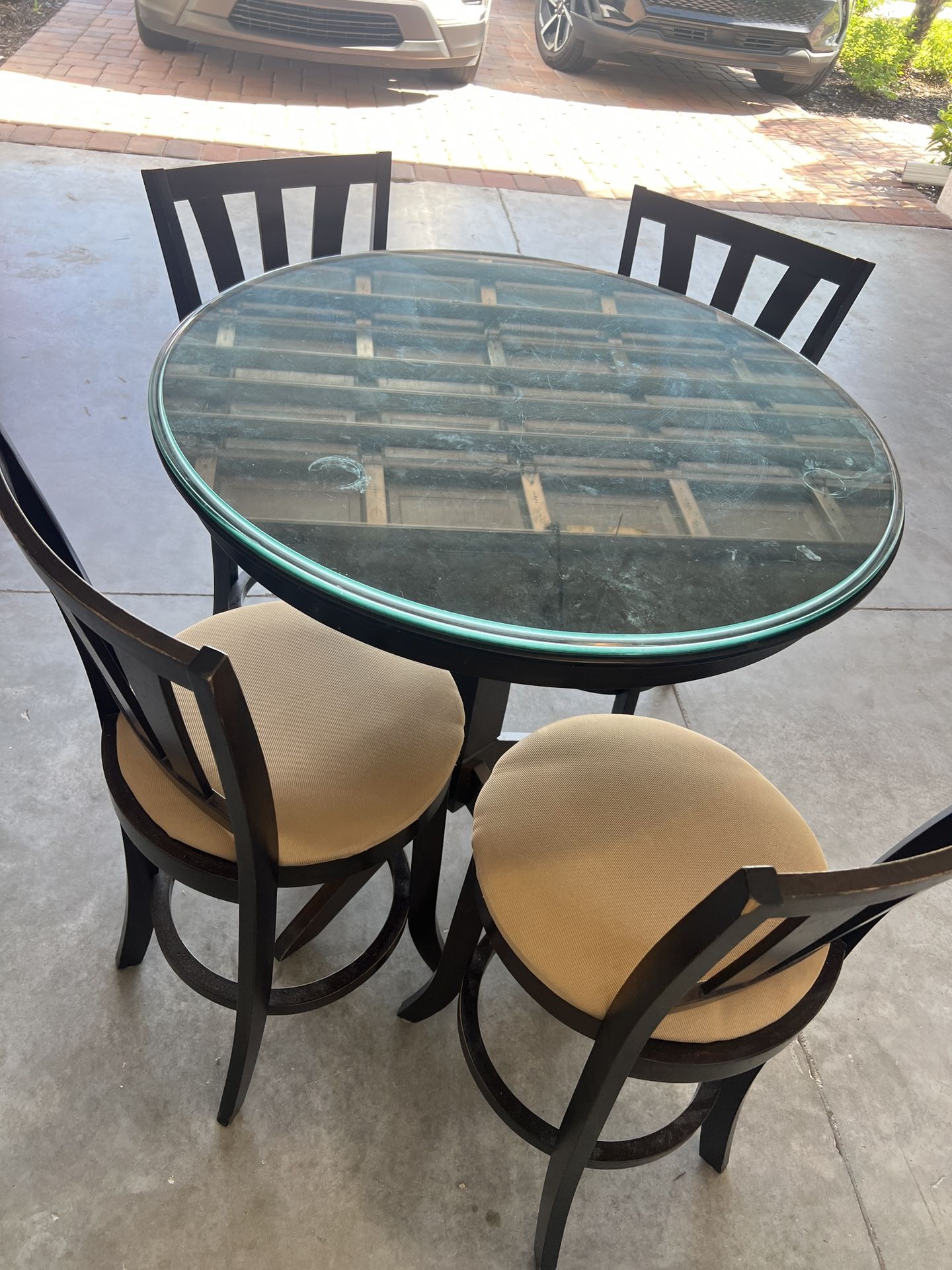 Solid Wood Table & Chairs