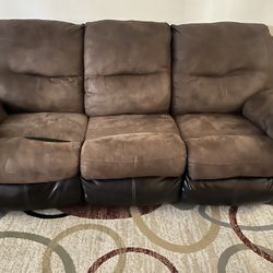 Reclining Couch/loveseat