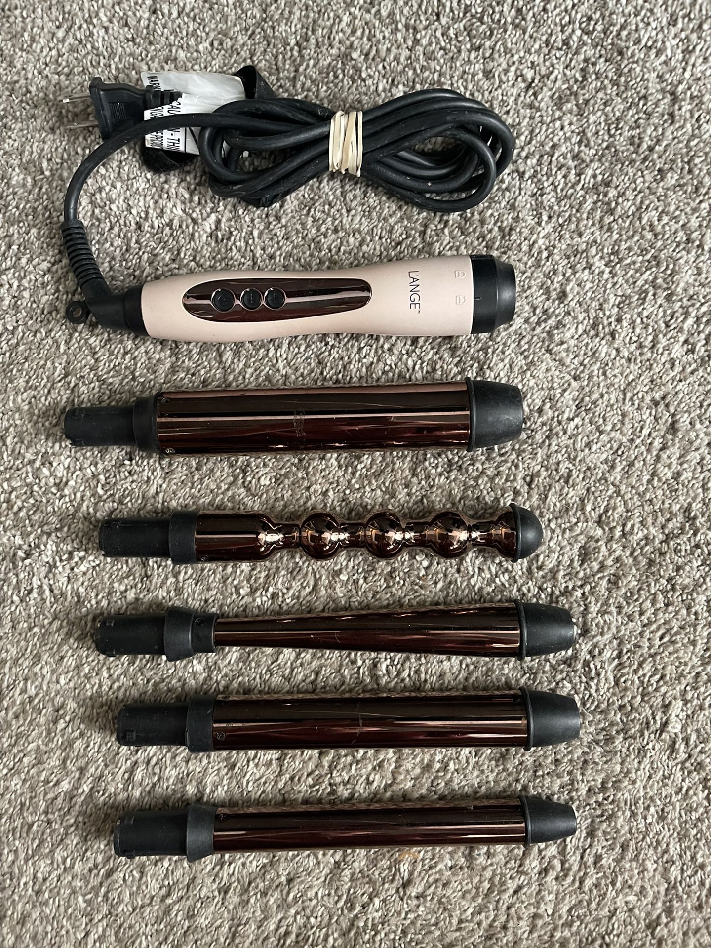 Lange-le cinq 5 piece curling wand set. Excellent Condition