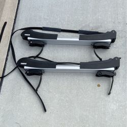 Thule SUP Taxi XT Surfboard Rack