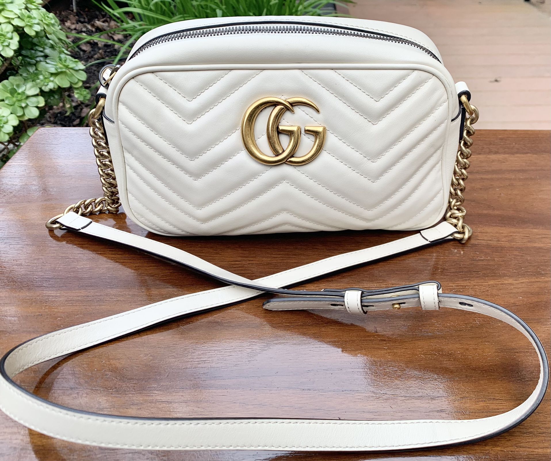 Authentic Gucci GG Marmont Leather Crossbody 