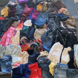 Massive Woman’s Clothes Lot Size S/M 2-4 Armani Exchange Banana Republic Michael Kors True Religion+++ Lot If 120+ Pieces!