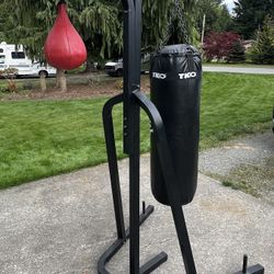 Speed Bag and Heavy Bag With Stand