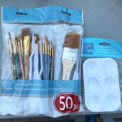 New Artist Loft 50 Pc Brush Set & Pallet