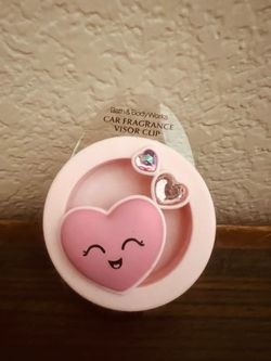 Bath & Body Works car air freshener holder hearts