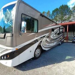 2012 Fleetwood Expedition 38B 
