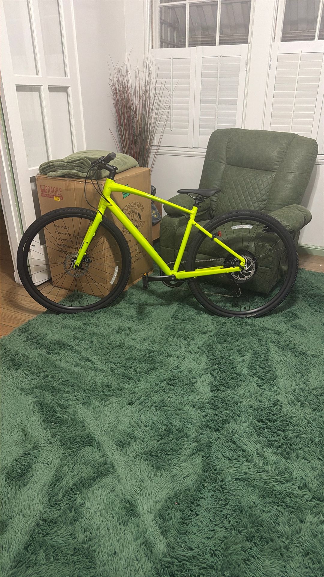 SPECIALIZED LIME GREEN