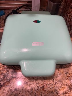 Waffle maker