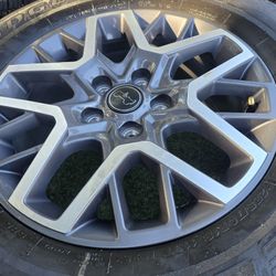 4 NEW 2025 GRAND CHEROKEE RIMS&TIRES 255-70R18 