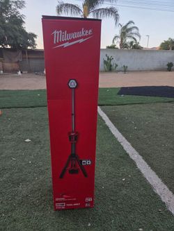 Milwaukee M18 fuel lamp firm new price