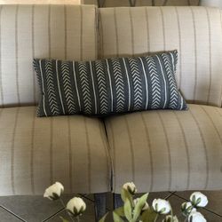 Set of 2 Accent Chairs