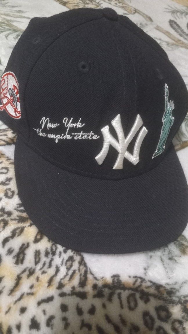 New York Yankees baseball cap