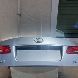Lexus Is250 Complete Trunk 