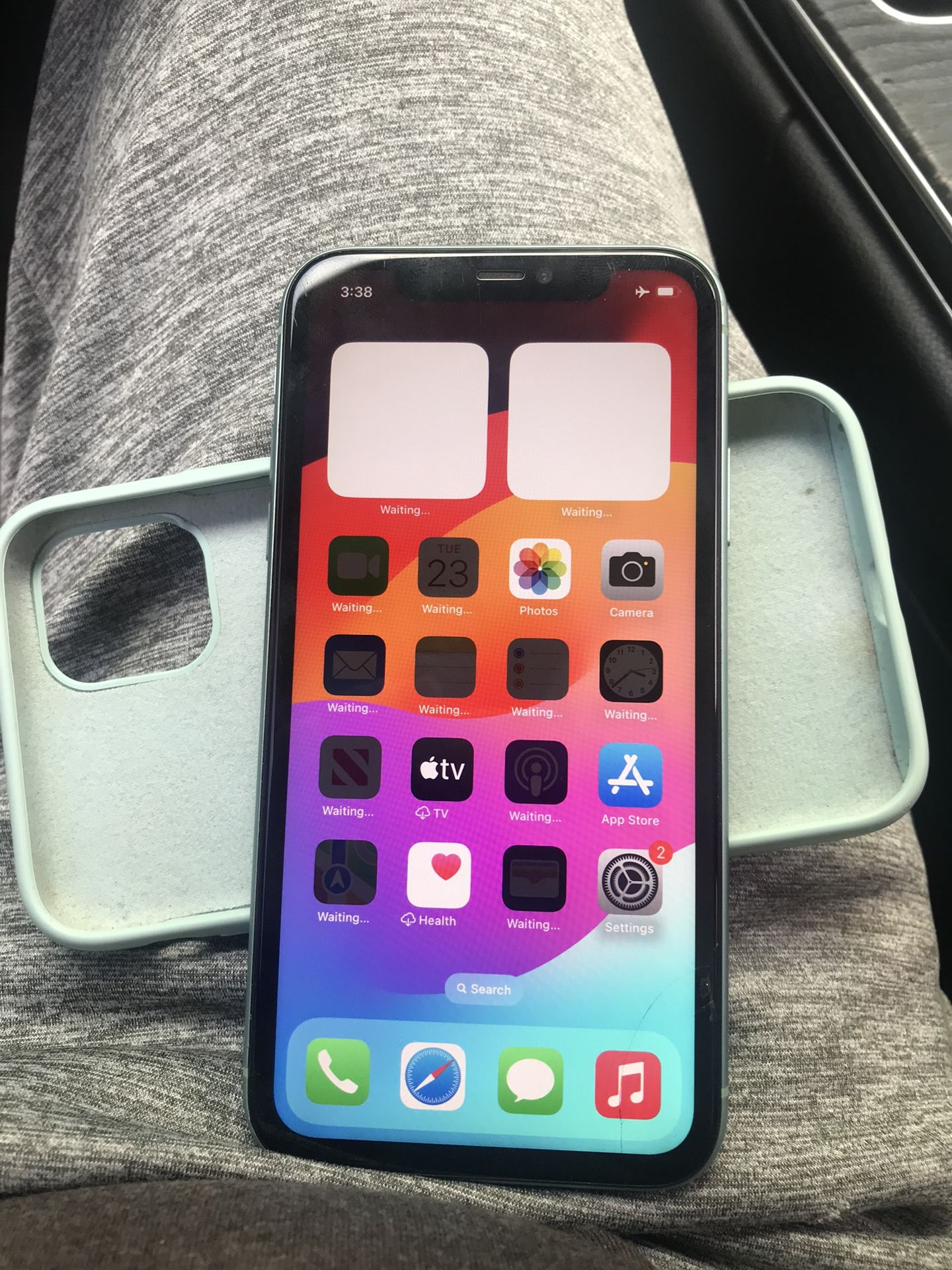 Unlocked iPhone 11 Teal 64gb 