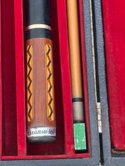 Pool cue - Vintage Brunswick Weight is 18.26 oz