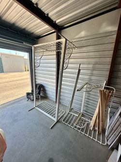 FREE twin beds